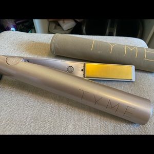 Tyme flat iron